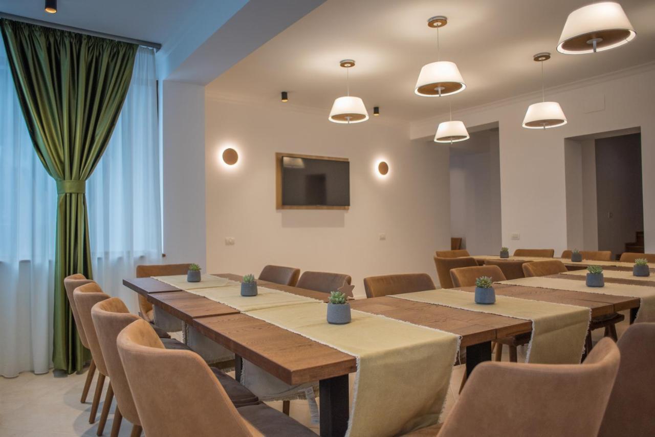 Boga Rooms Sinaia Ngoại thất bức ảnh