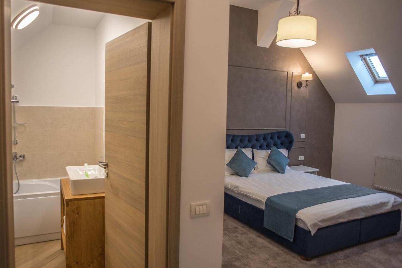 Boga Rooms Sinaia Ngoại thất bức ảnh