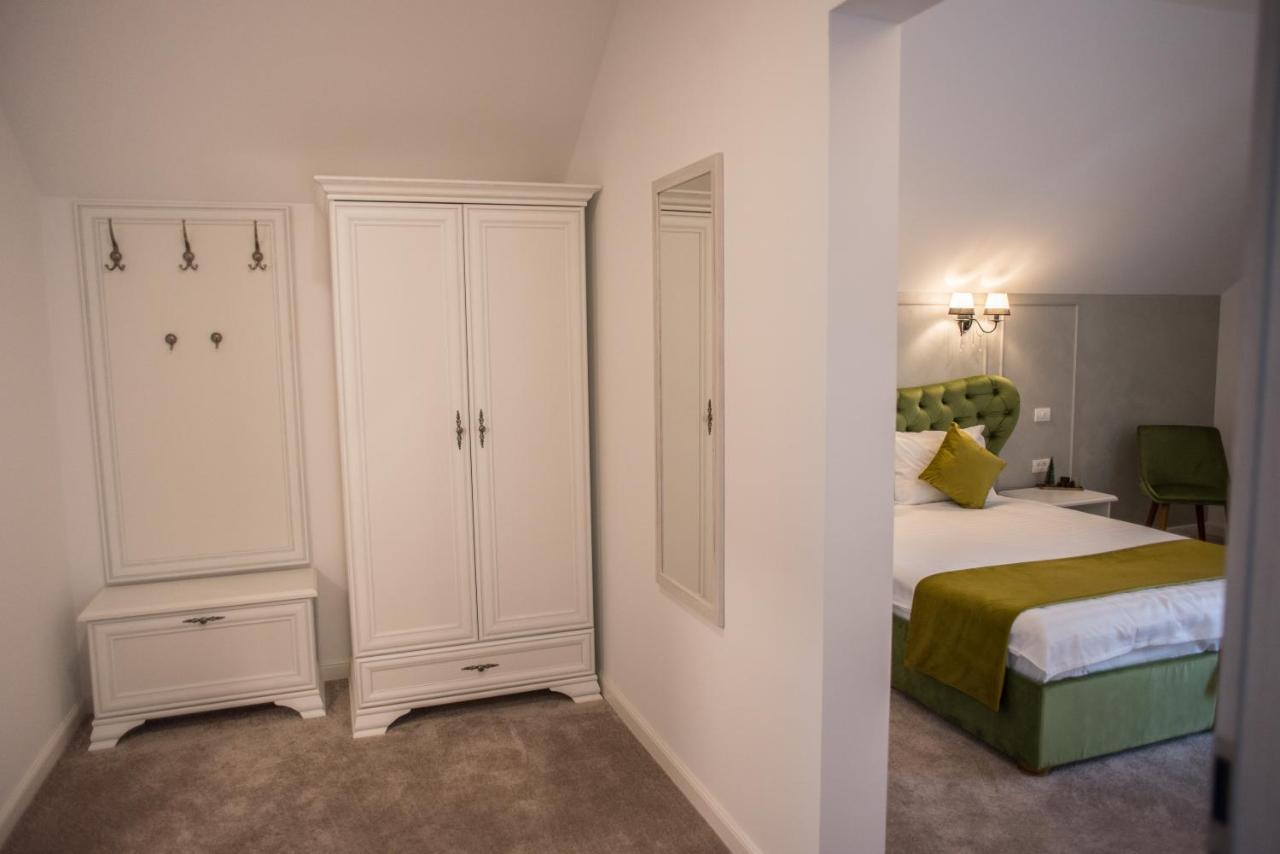Boga Rooms Sinaia Ngoại thất bức ảnh